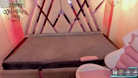 Snapshot of verabest chatting on 02.15.25 Domelipa online show from 02.15.25