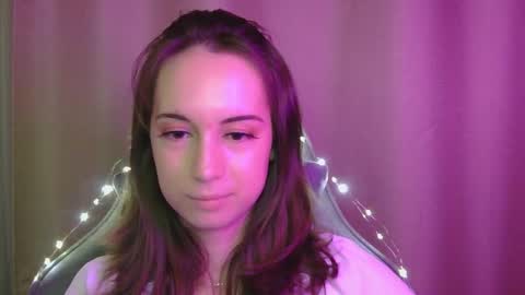 Una online show from 11.15.25