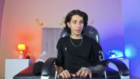 Snapshot of vergil_noir chatting on 05.21.26 vergil_noir online show from 05.21.26