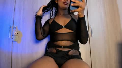 veronica lodge online show from 05.04.26