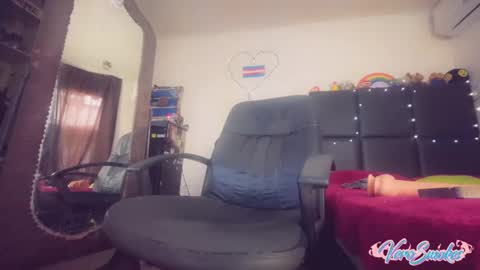 Vero Alva online show from 02.21.25