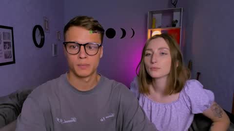 Snapshot of veronica_bubble chatting on 09.11.25 Ronni online show from 09.11.25