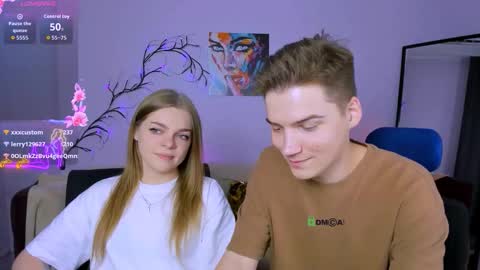 Snapshot of veronica_bubble chatting on 09.13.25 Ronni online show from 09.13.25