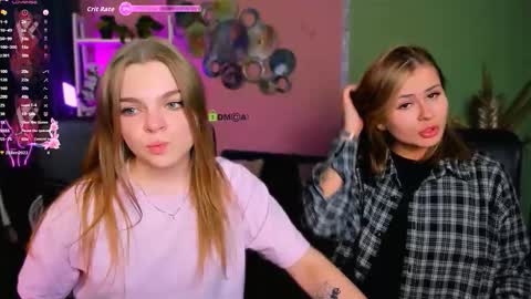 Snapshot of veronica_bubble chatting on 09.26.25 Ronni online show from 09.26.25