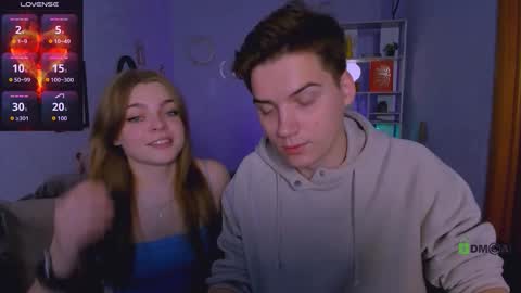 Snapshot of veronica_bubble chatting on 10.04.25 Ronni online show from 10.04.25