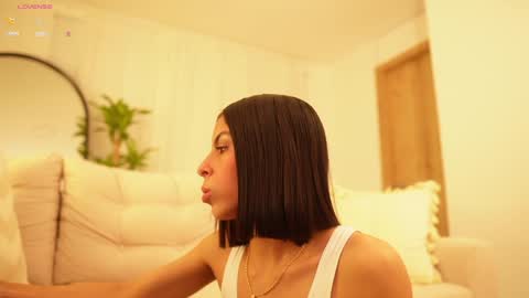 Veronica online show from 12.17.24