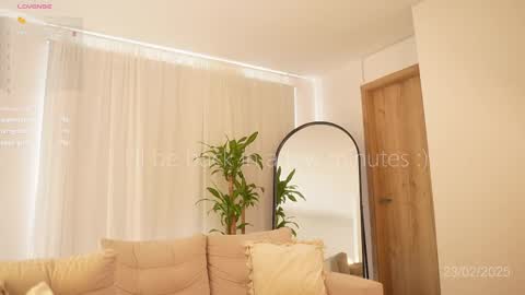 Veronica online show from 02.23.25