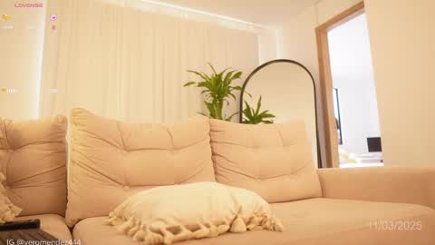 Veronica online show from 03.11.25