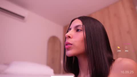 Veronica online show from 09.16.25