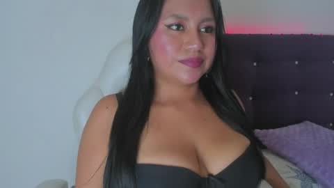 veronicaa_squirt online show from 04.16.26