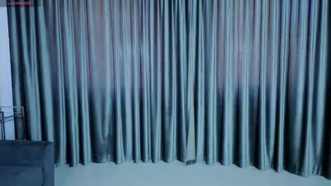 Elina online show from 03.12.26