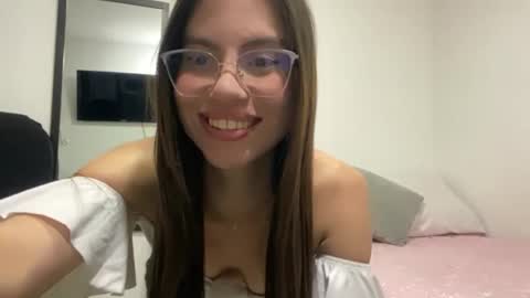 Snapshot of veronicamiller22 chatting on 02.28.26 Veronica Miller online show from 02.28.26