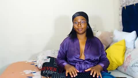 veronicarod1 online show from 04.21.26