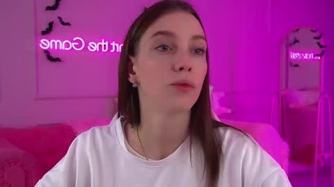 Veronica online show from 10.21.25