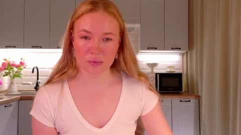 Snapshot of veronikamitchel chatting on 07.29.26 Veronika online show from 07.29.26