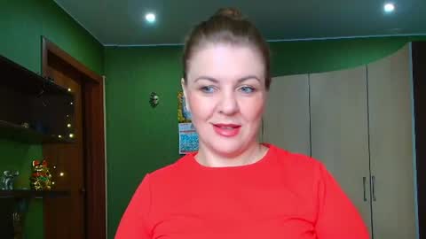 Snapshot of veronikawgold chatting on 07.29.26 VeronikawGold online show from 07.29.26