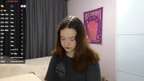 Snapshot of veroniquecabarcas chatting on 07.26.26 Anna online show from 07.26.26