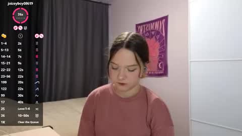 Snapshot of veroniquecabarcas chatting on 07.30.26 Anna online show from 07.30.26