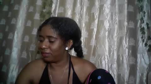 Snapshot of verronique1511 chatting on 06.06.26 verronique1511 online show from 06.06.26