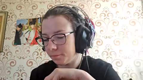 versieskains online show from 08.03.26