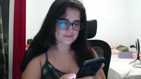 Snapshot of veruca99 chatting on 03.29.26 veruca99 online show from 03.29.26