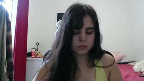 Snapshot of veruca99 chatting on 04.22.26 veruca99 online show from 04.22.26