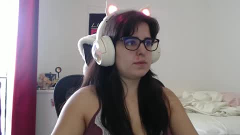 Snapshot of veruca99 chatting on 05.04.26 veruca99 online show from 05.04.26
