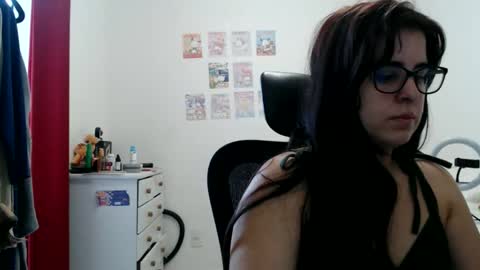 Snapshot of veruca99 chatting on 06.11.26 veruca99 online show from 06.11.26