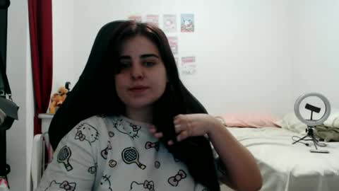 Snapshot of veruca99 chatting on 06.28.26 veruca99 online show from 06.28.26
