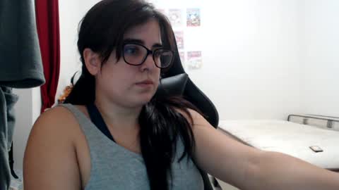 Snapshot of veruca99 chatting on 07.28.26 veruca99 online show from 07.28.26
