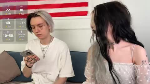 Snapshot of veryraretwins chatting on 03.02.26 veryraretwins online show from 03.02.26