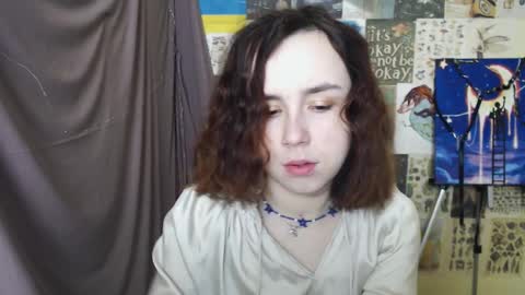 Snapshot of veryveryvery_shy chatting on 02.23.25 veryveryvery_shy online show from 02.23.25