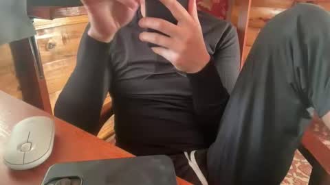 HendasWerout online show from 11.26.25