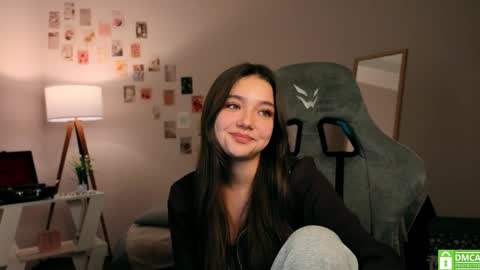 Snapshot of vexorin chatting on 12.03.25 Rachel online show from 12.03.25