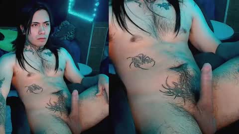 Snapshot of vhyxxxxen chatting on 01.25.25 vhyxxxxen online show from 01.25.25