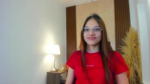 Snapshot of vi_zzy chatting on 04.02.26 Vi online show from 04.02.26