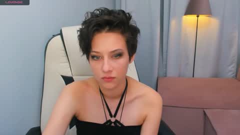 Via online show from 09.08.25