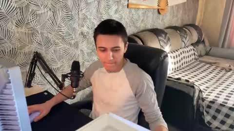 vialeras online show from 02.23.25