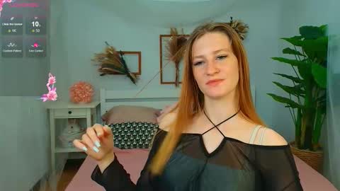 Snapshot of viamltdreamer chatting on 09.09.25 viamltdreamer online show from 09.09.25