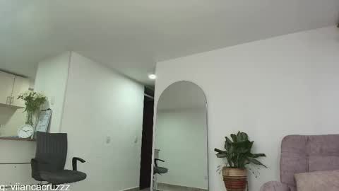 Vianca Cruz online show from 02.14.25