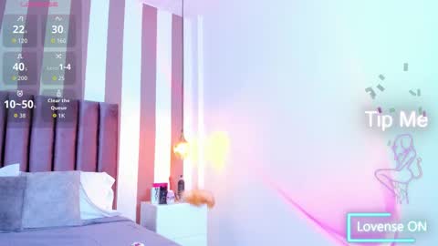 Ariana  online show from 10.19.25