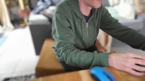 Snapshot of vic4tens18 chatting on 03.24.26 vic4tens online show from 03.24.26