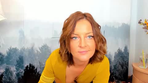 Snapshot of viciousqueen chatting on 02.10.25 ViciousQueenu can call me Laura online show from 02.10.25