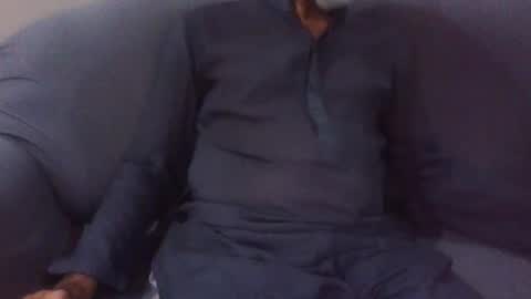 Snapshot of vicky_5540 chatting on 11.21.25 Big Dick Sxy Ass online show from 11.21.25