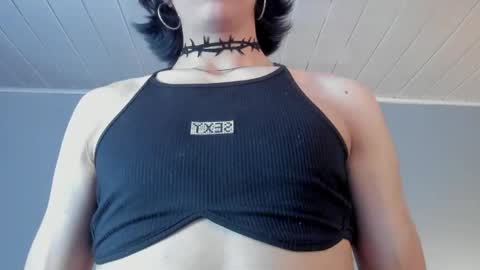  Vicky  online show from 05.06.26