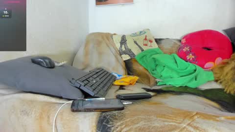 Snapshot of vicky_hotteei chatting on 02.02.25 vicky manuela online show from 02.02.25