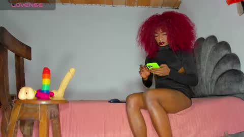 vicky manuela online show from 06.17.26