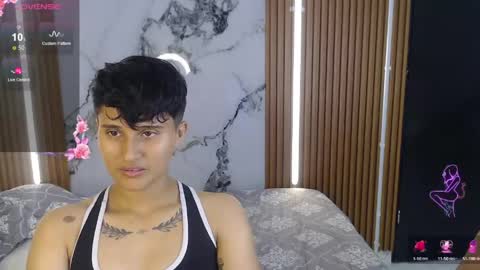 Victoria y Danniela online show from 04.30.26