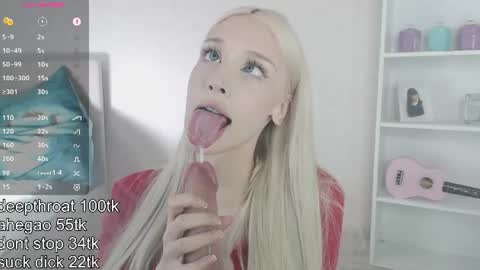 vickyfuckingdoll online show from 07.25.26