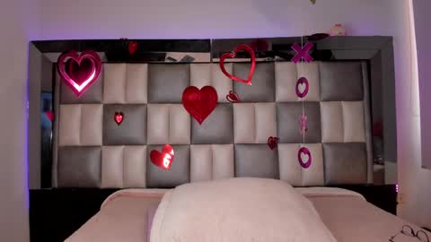 Victoria online show from 02.17.25